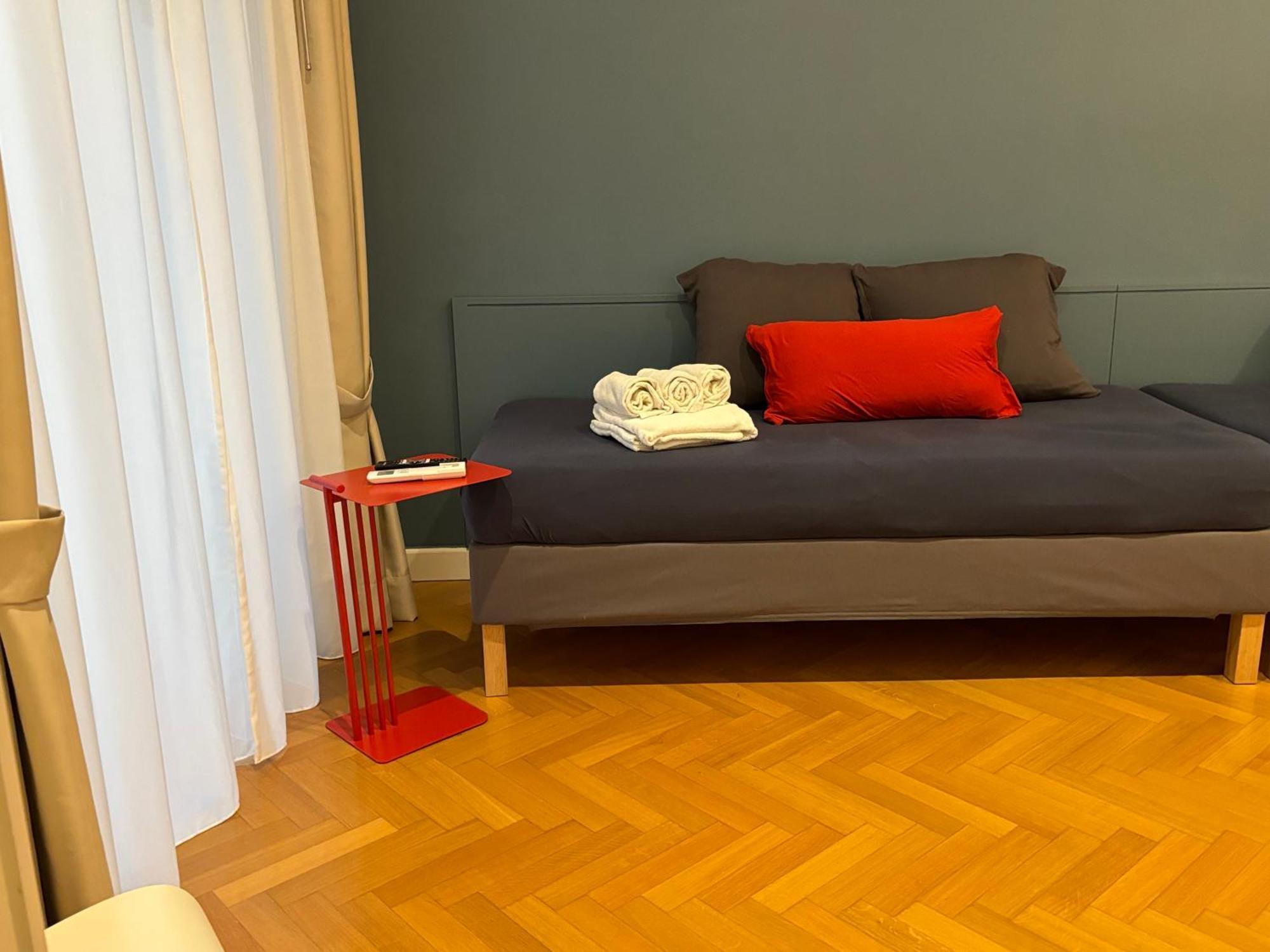 Napoliforever Chiaia Apartment Zewnętrze zdjęcie