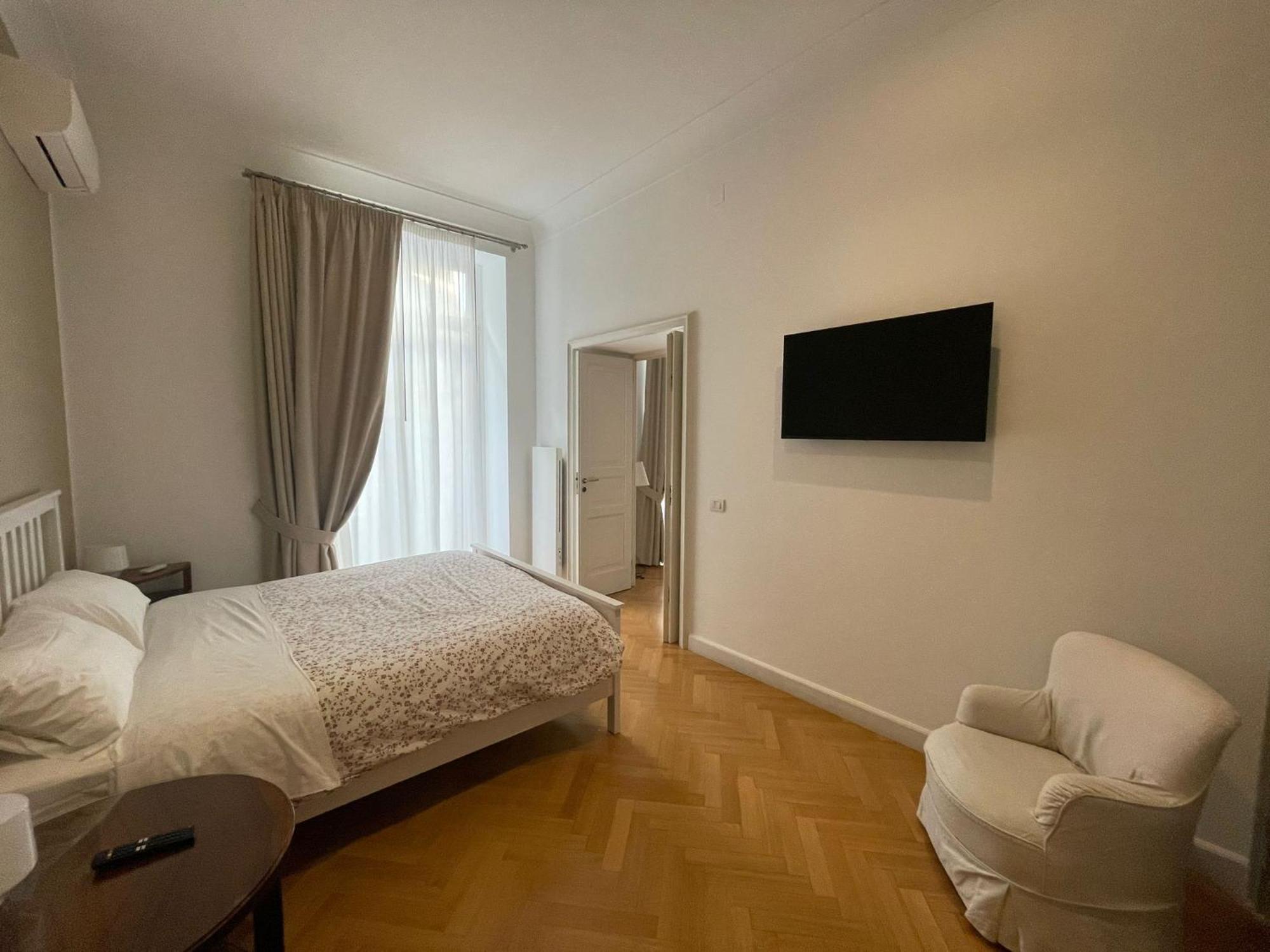 Napoliforever Chiaia Apartment Zewnętrze zdjęcie